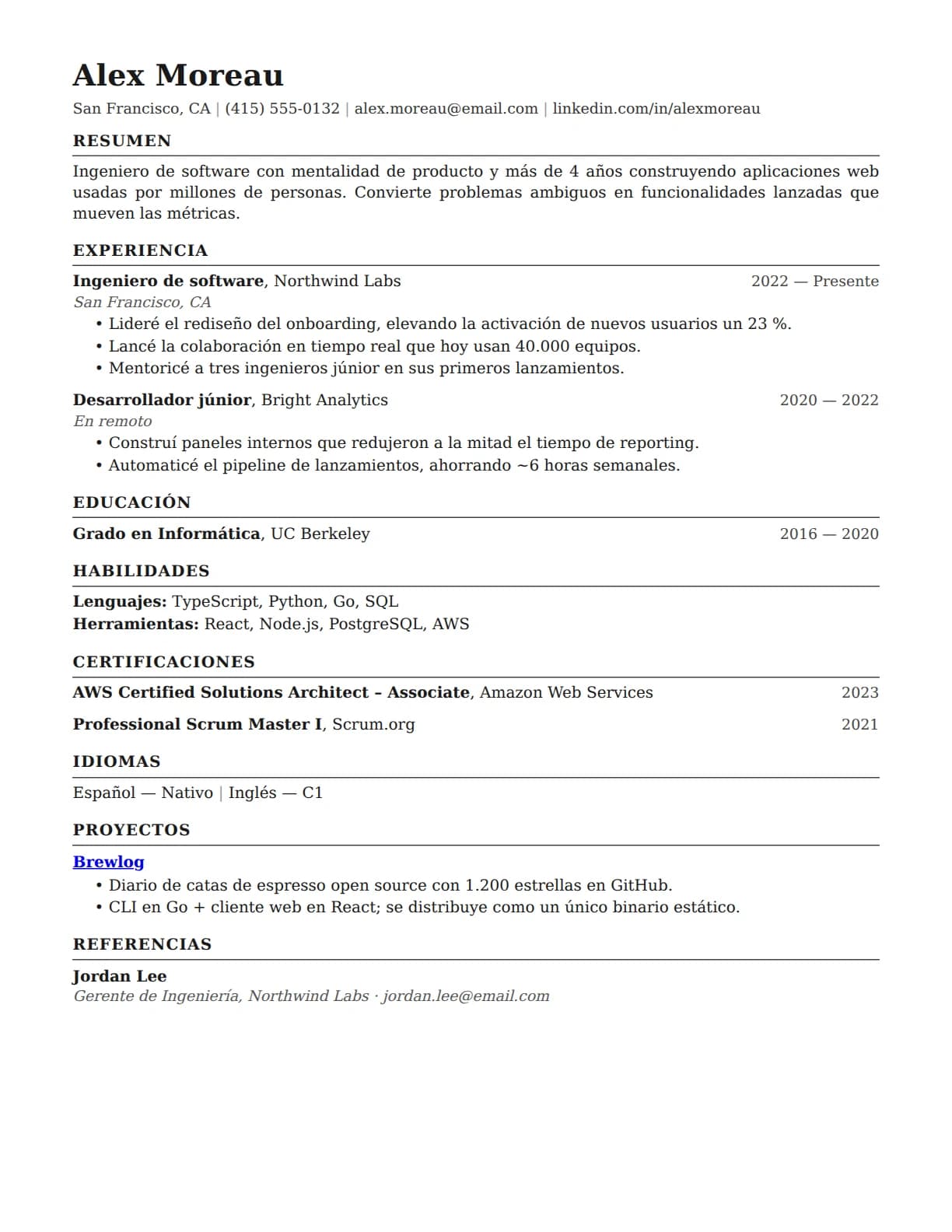 Plantilla Ejecutiva: currículum ATS de una columna con encabezados estándar, tal como lo genera el creador